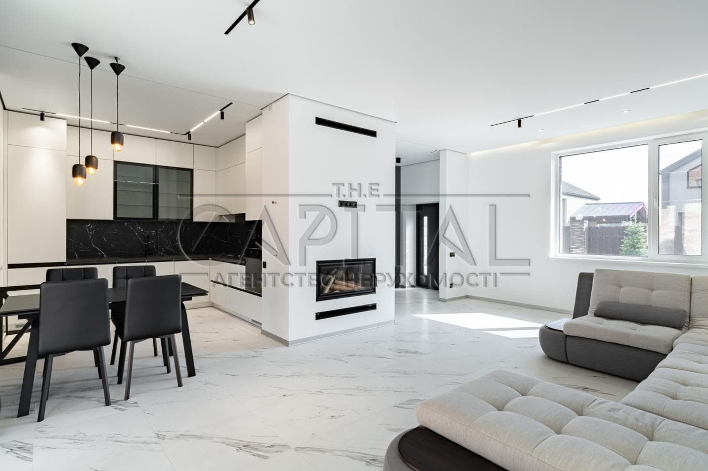 Продаж 4 кімн. будинок, закарпатська, ID: 315917352368