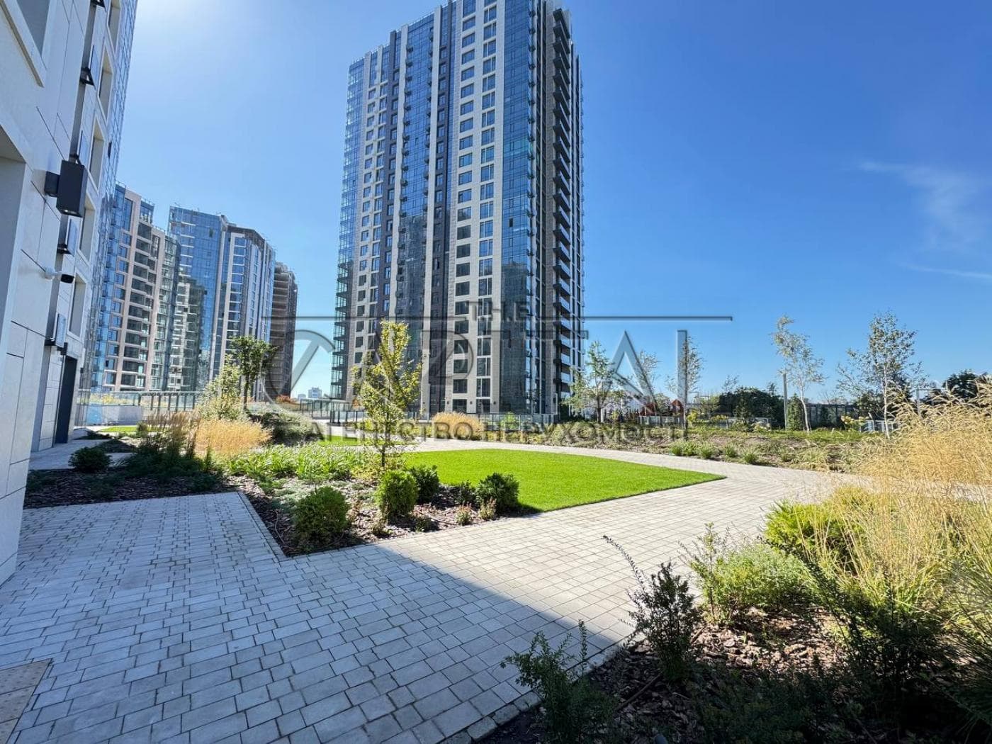 Продаж 4 кімн. квартира, Андрія Верхогляда, ID: 315912592